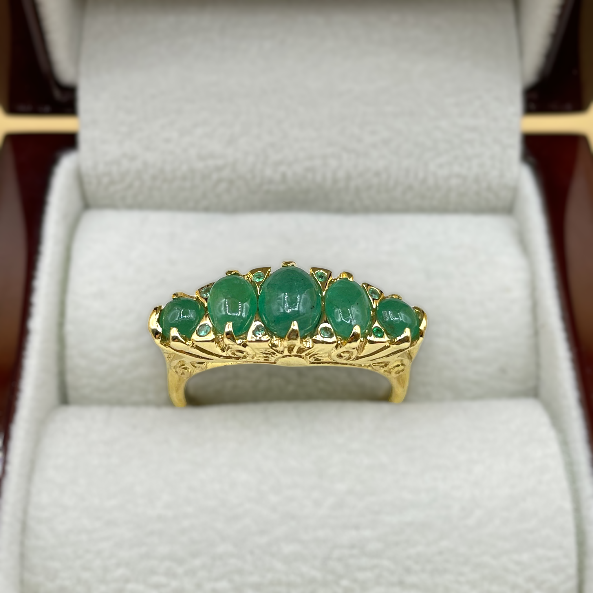 Day and Night smaragd