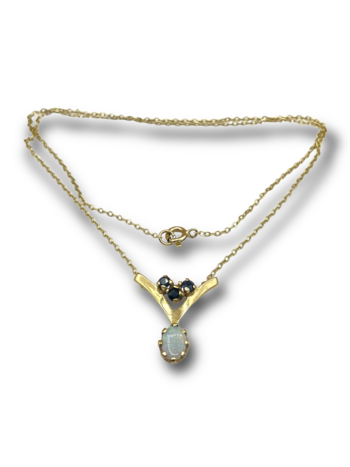 Opal sapphire