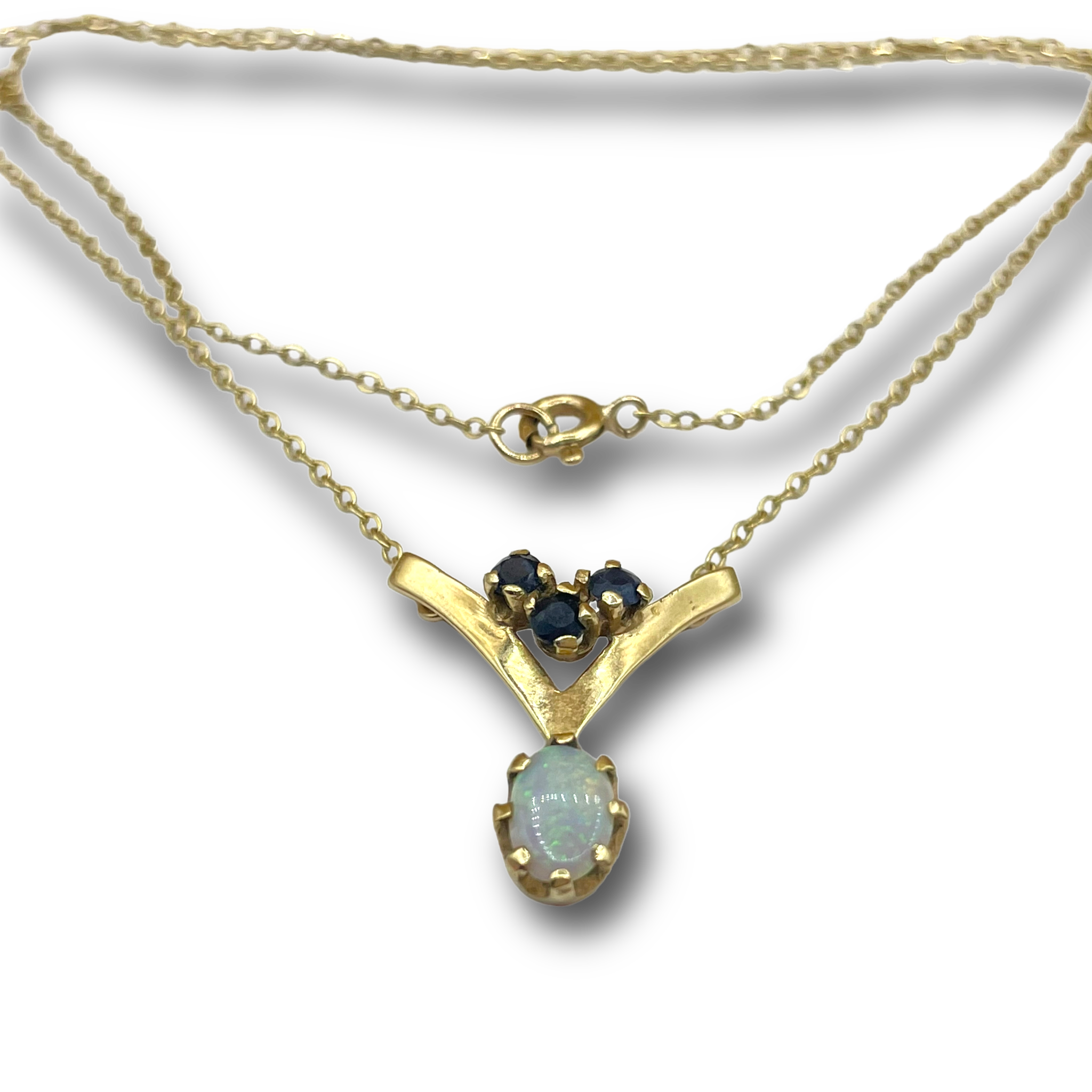 Opaal saffier ketting