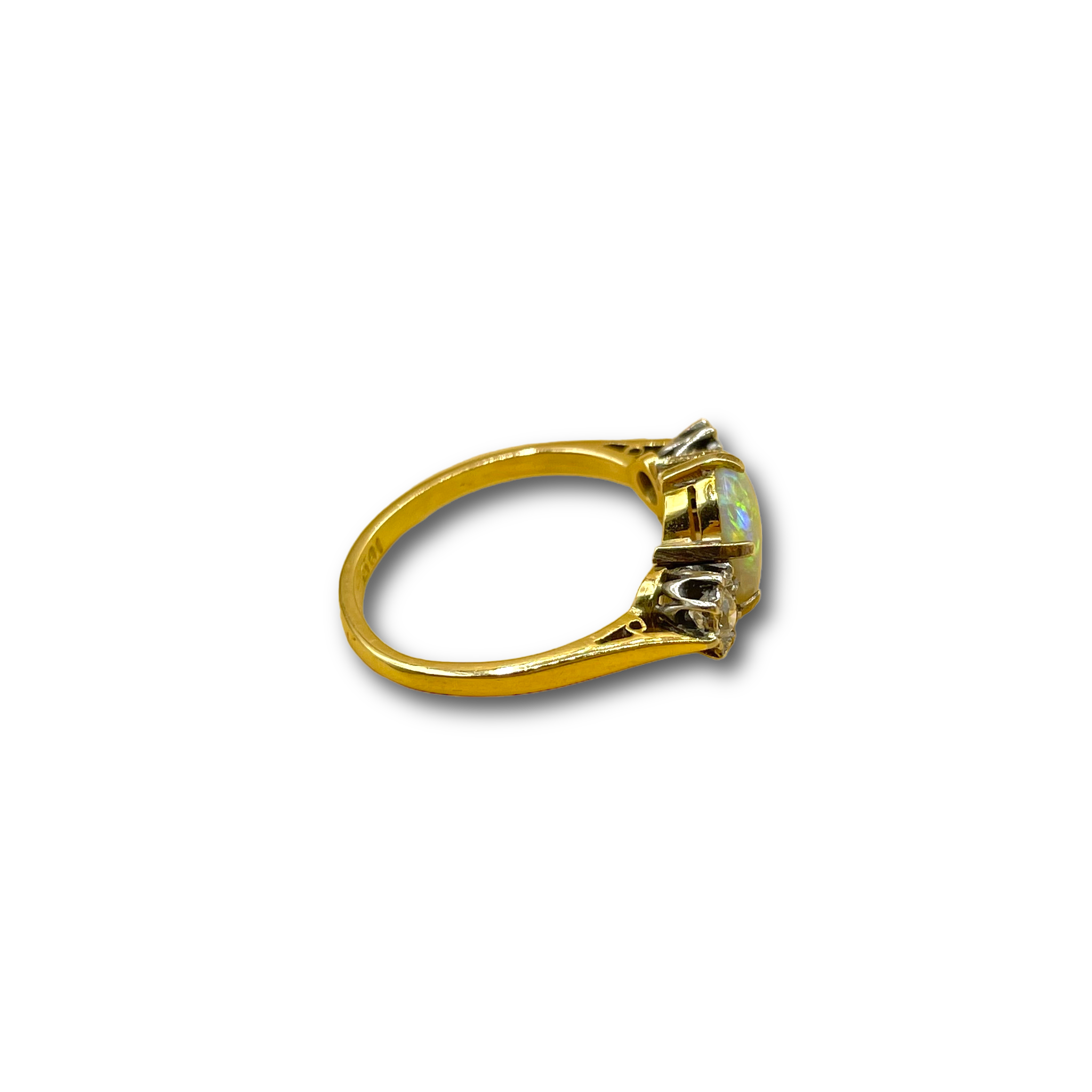 Opaal en .20ct diamant