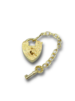 Sweetheart padlock