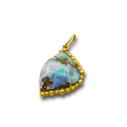 Boulder opal