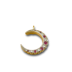 Crescent Moon Robijn diamant