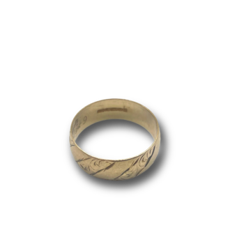 Ring band