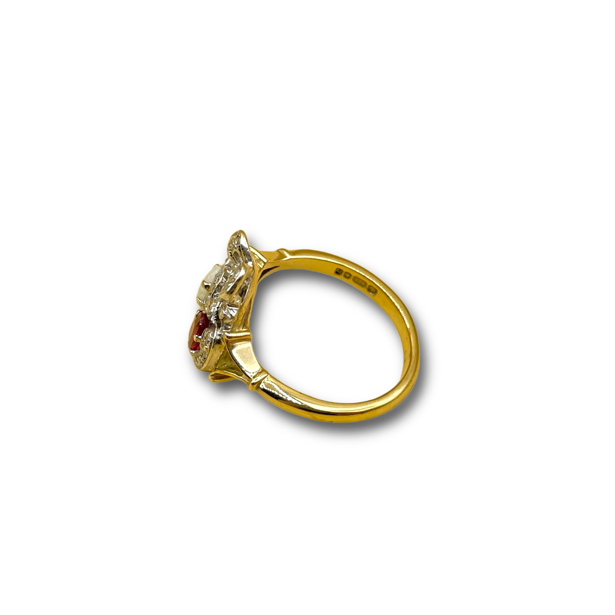 Opaal robijn diamant strik