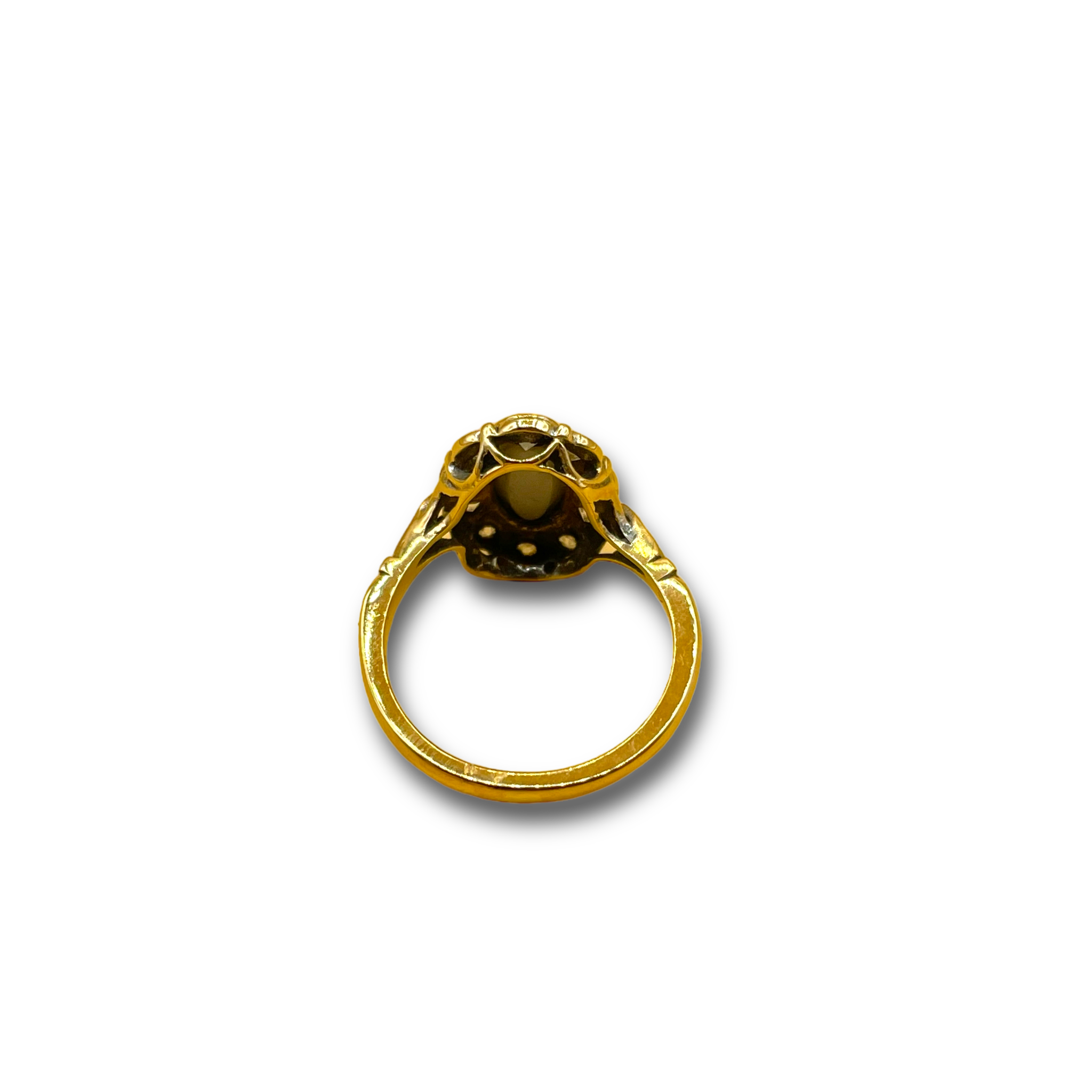 Zwarte opaal saffier