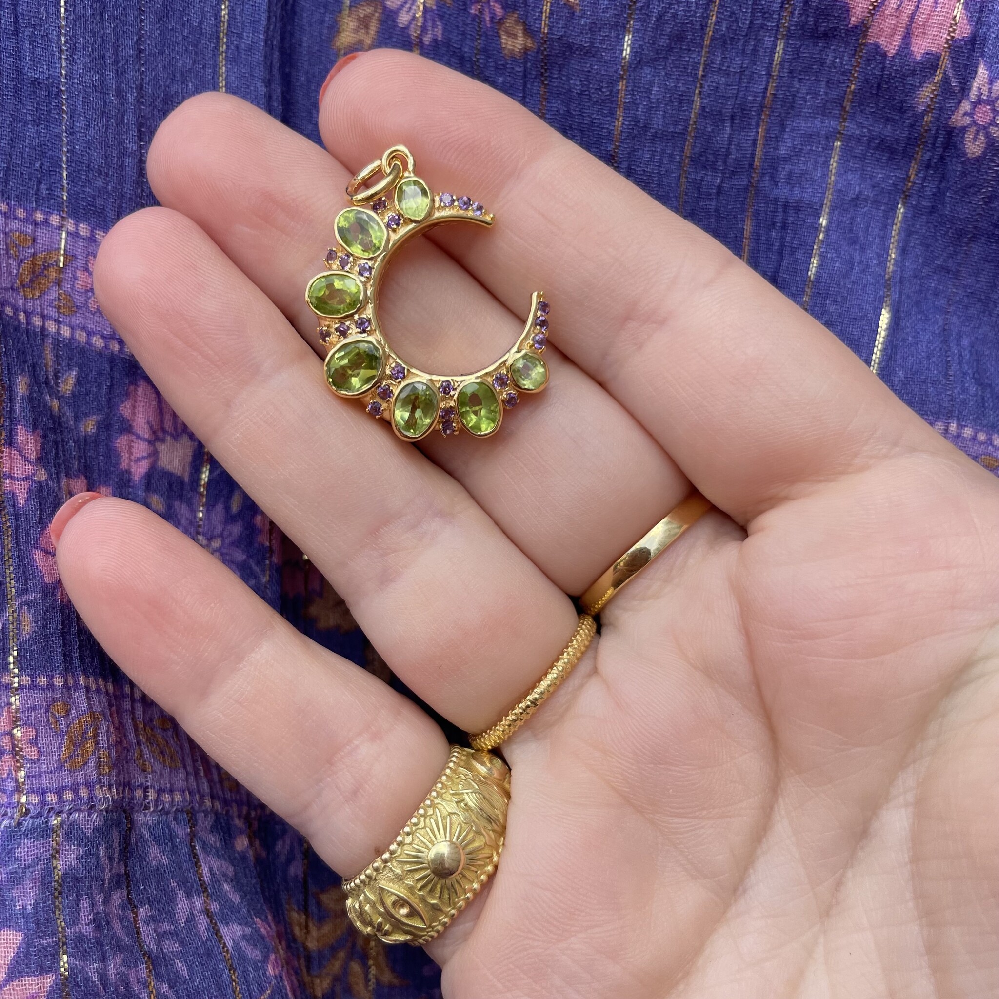 Maan peridot amethyst