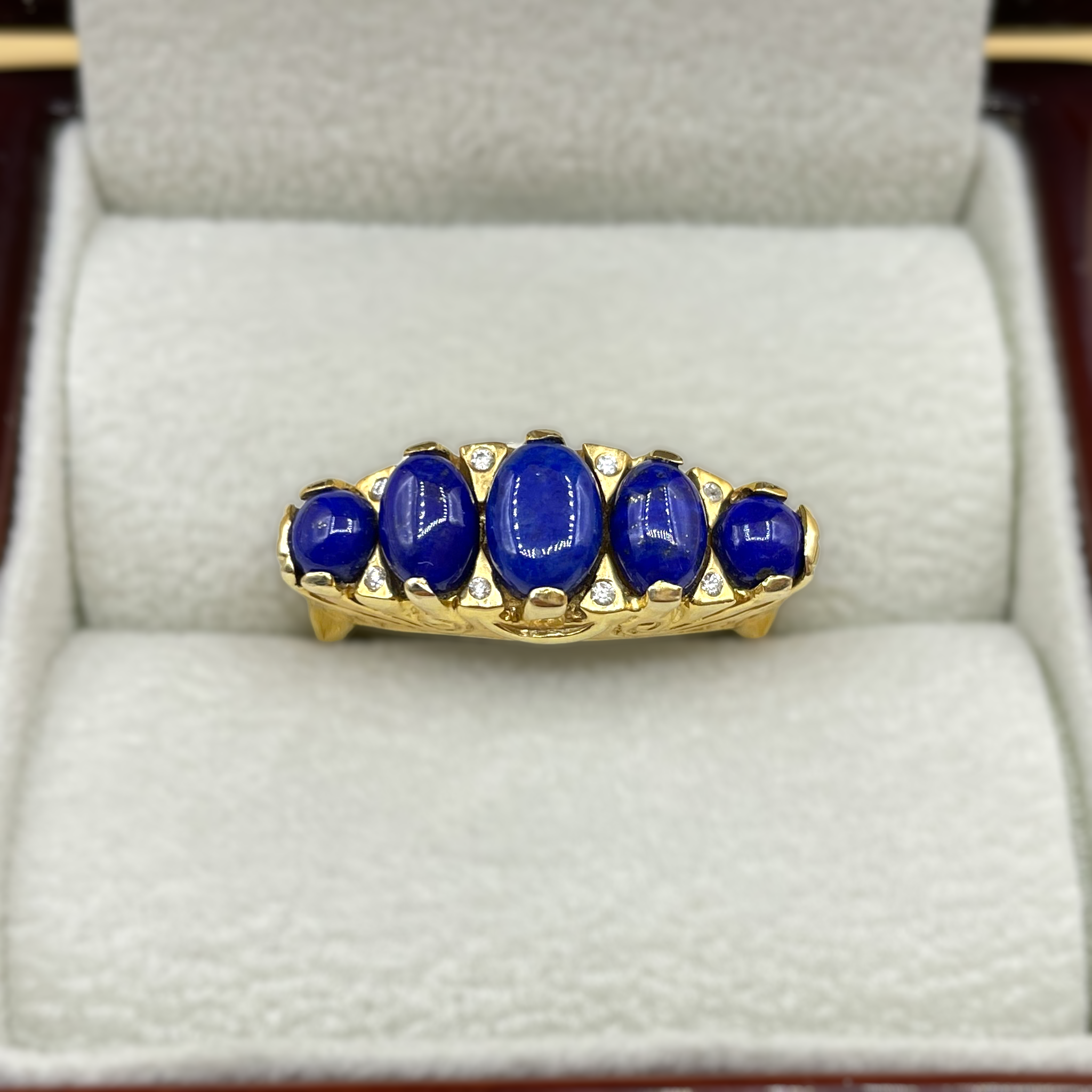 Day and night Lapiz Lazuli