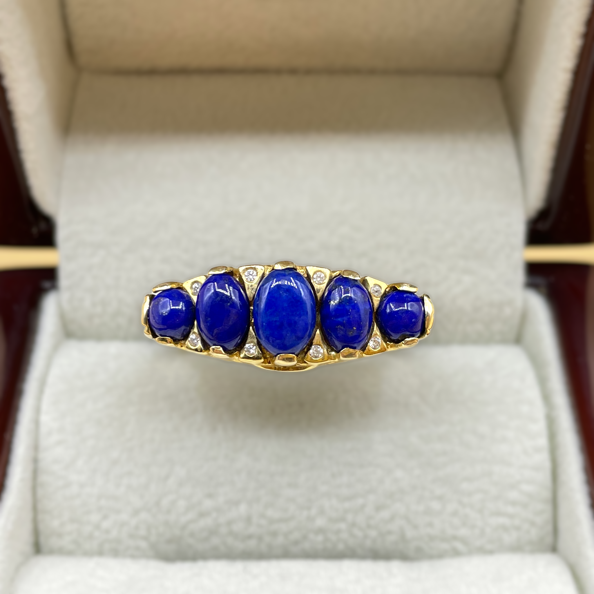 Day and night Lapiz Lazuli