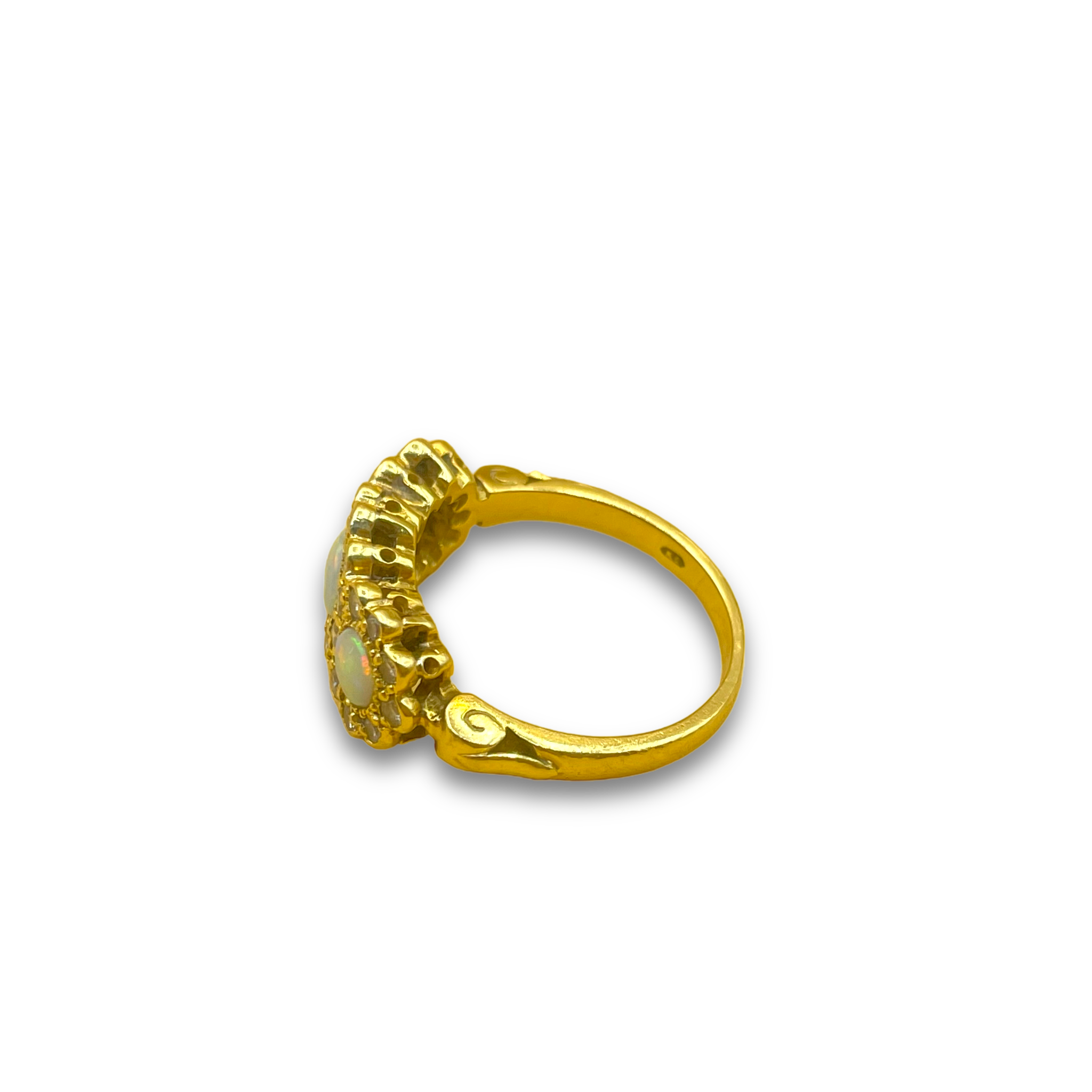 Opaal en .50ct diamant