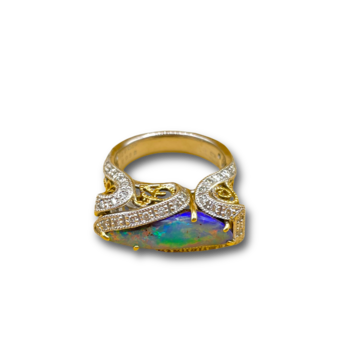 Black opal boulder .32ct diamond