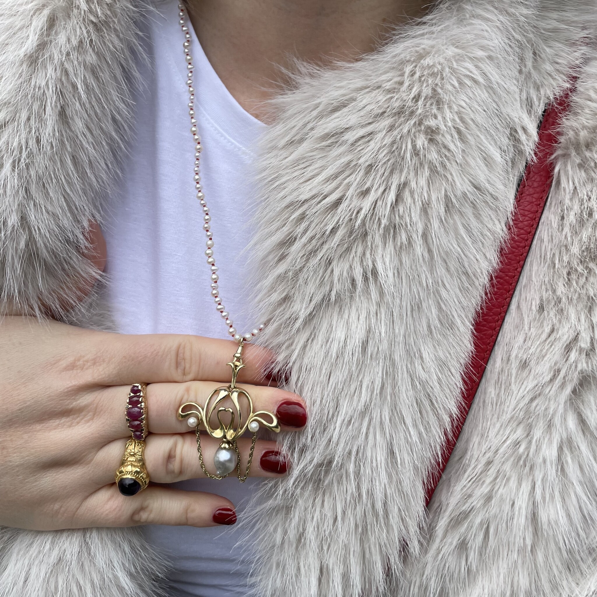 Art nouveau Parel hanger