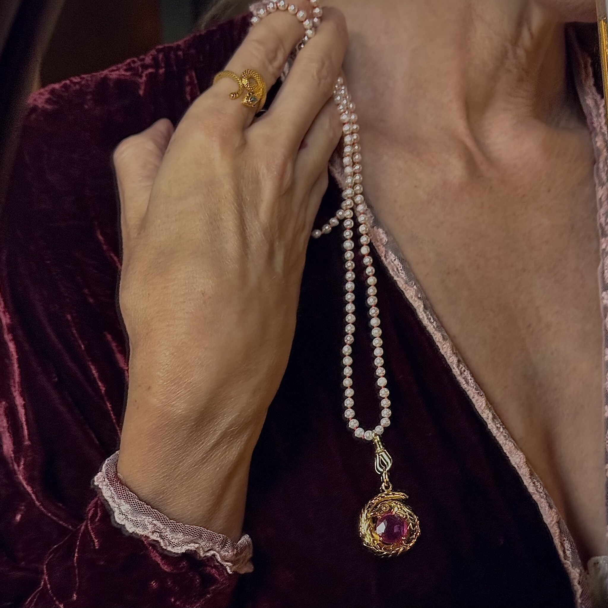 Pangolin hanger toermalijn