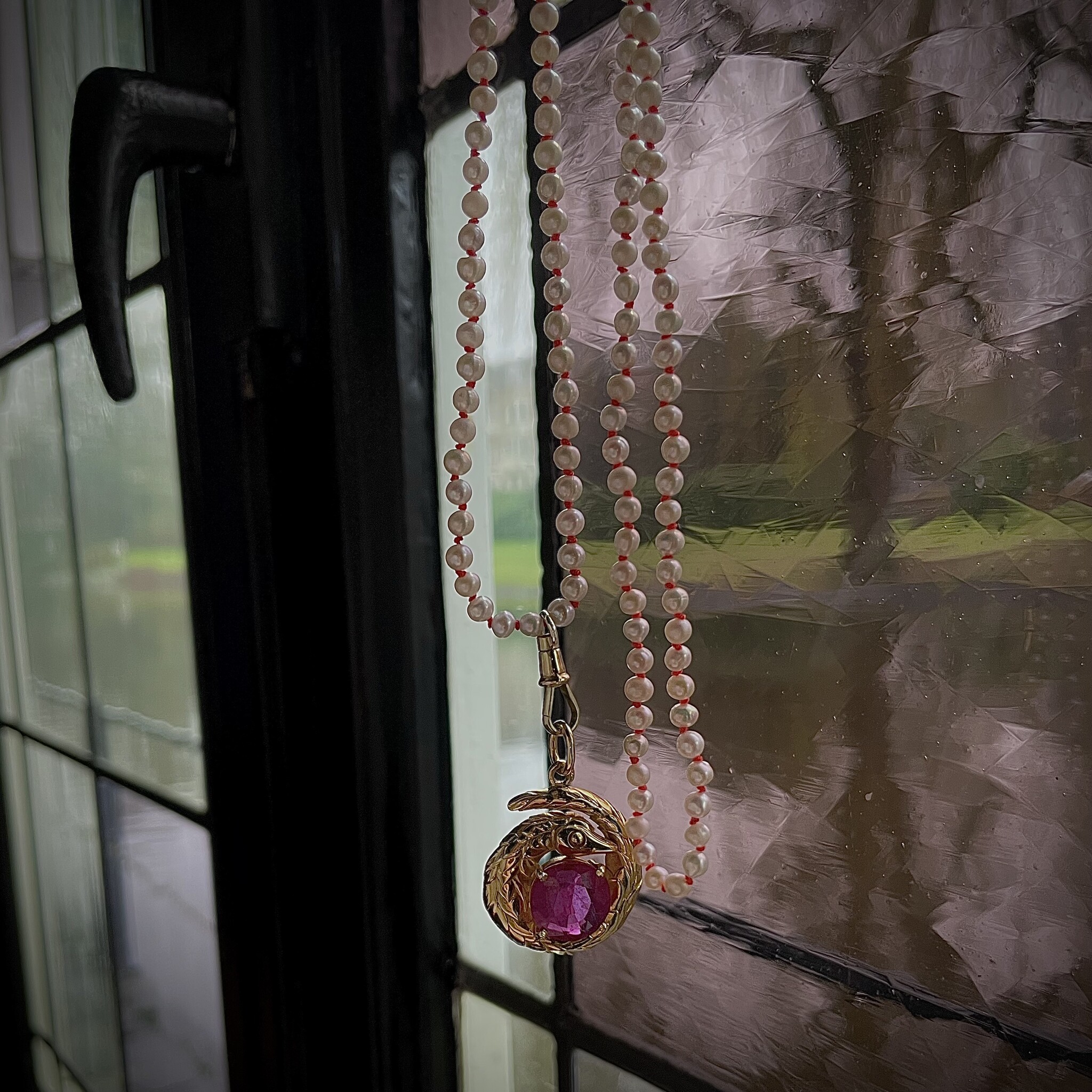 Pangolin hanger toermalijn