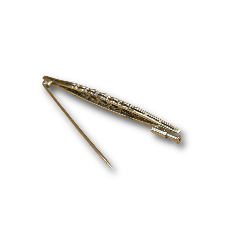 Broche diamond