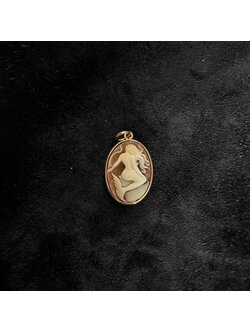 Mermaid cameo