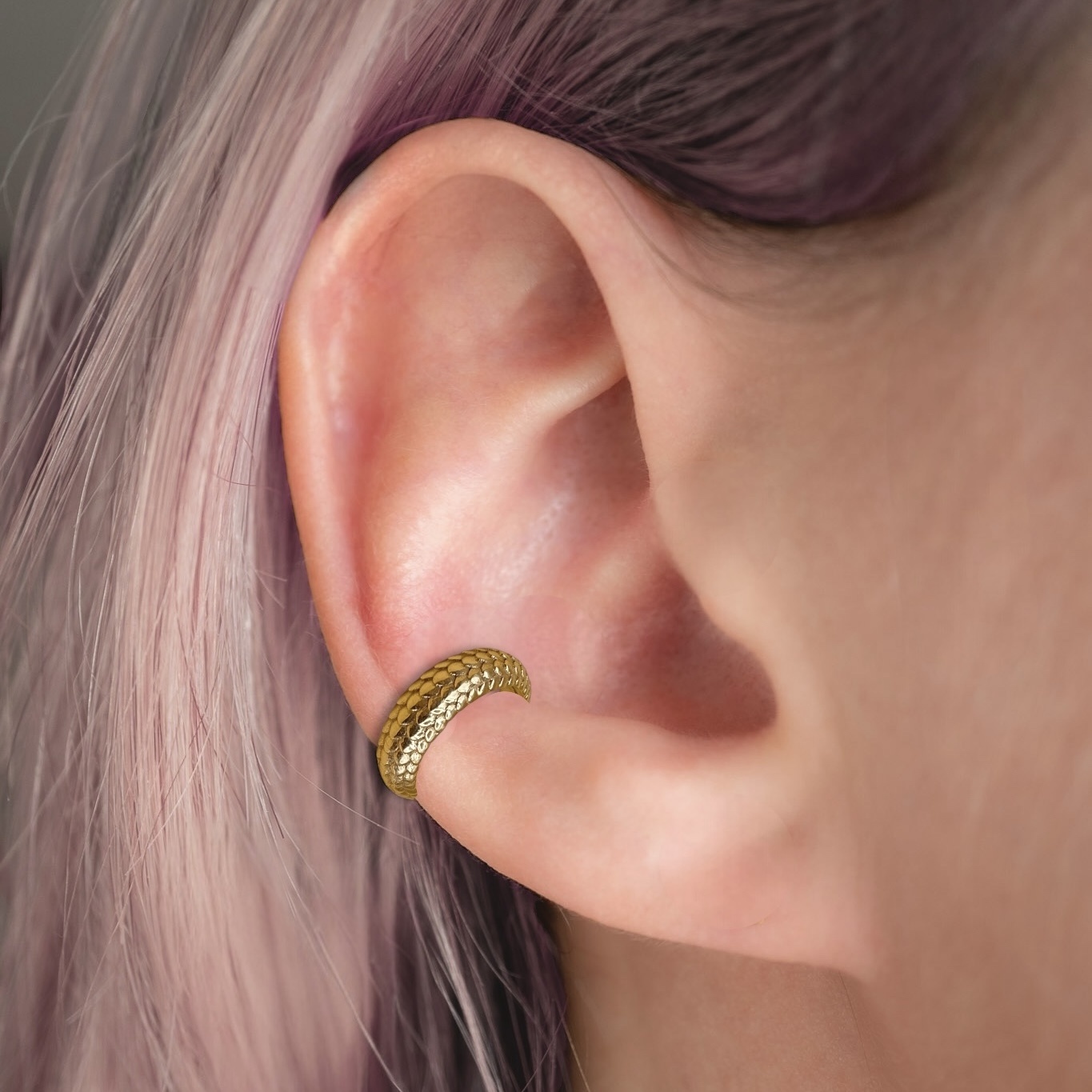 Pangolin oorbel oorklem