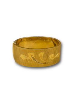 Bangle engraved