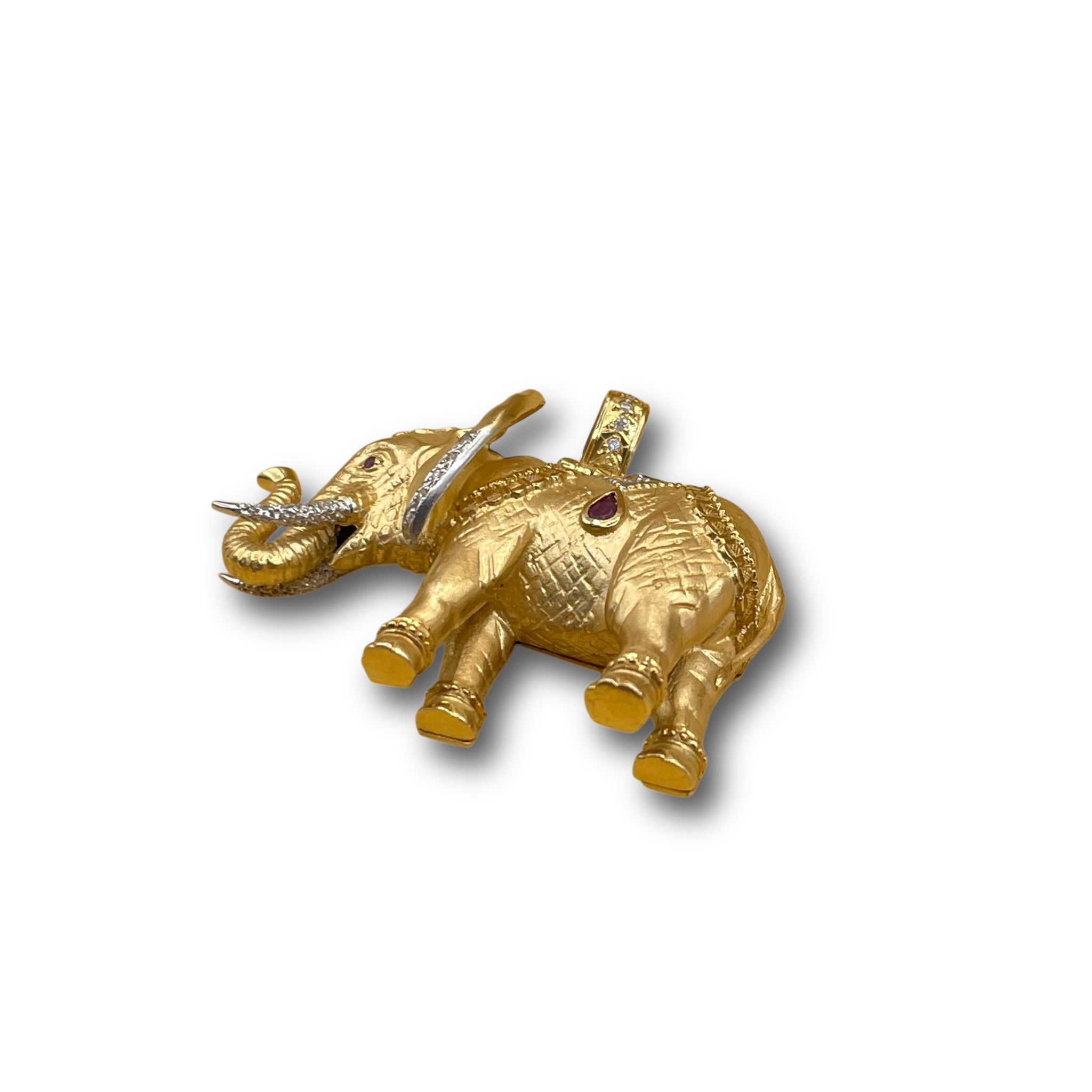 Olifant robijn diamant