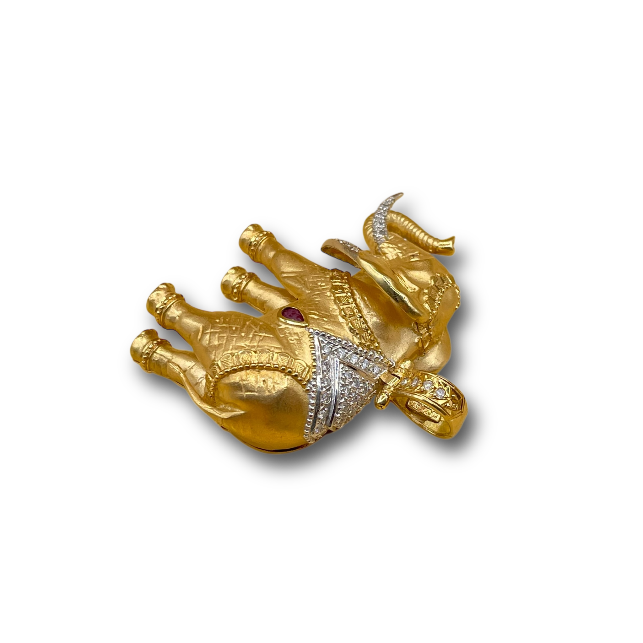 Olifant robijn diamant