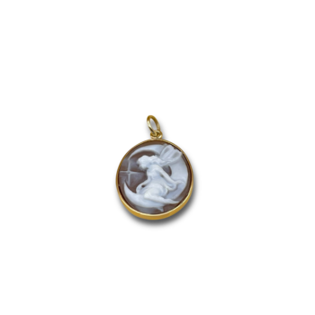 Cameo moon