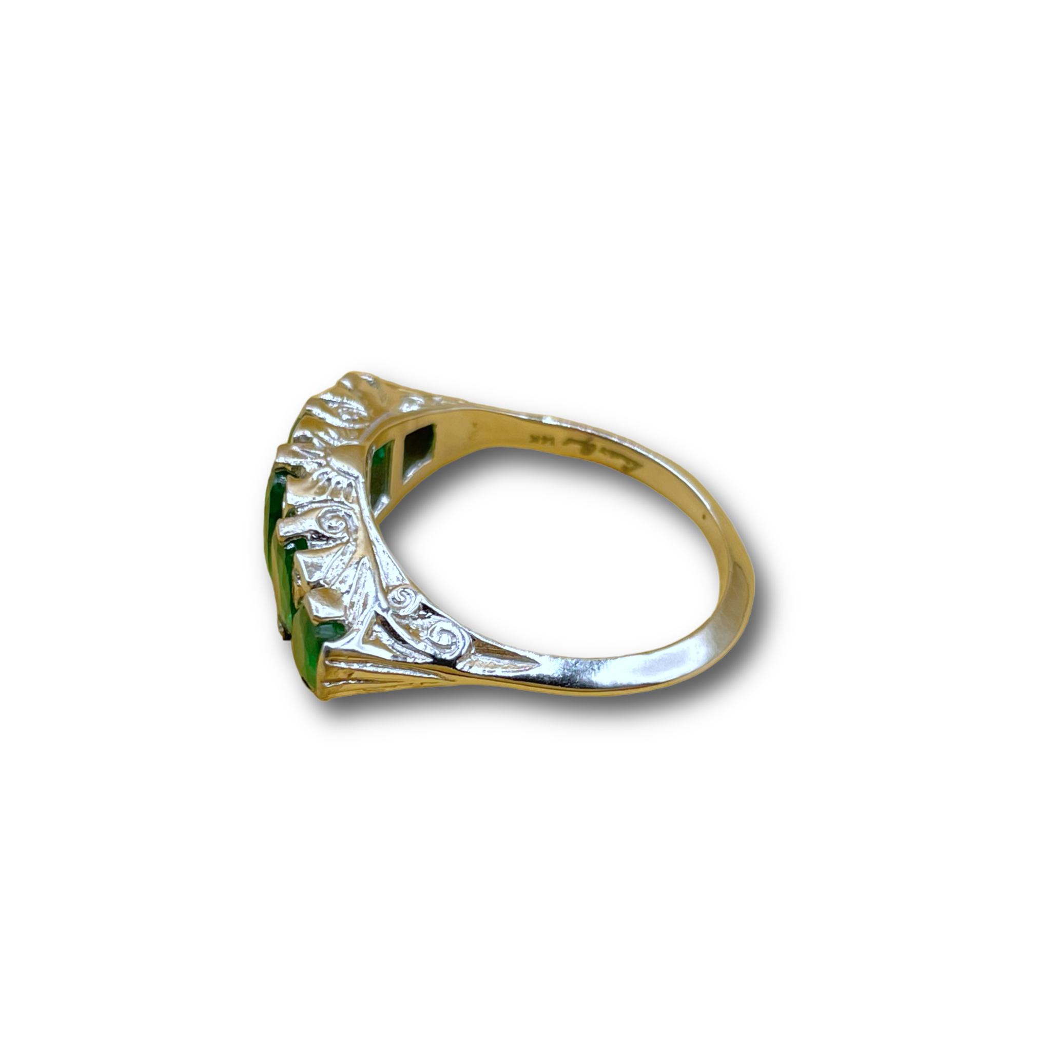 Smaragd Day and Night