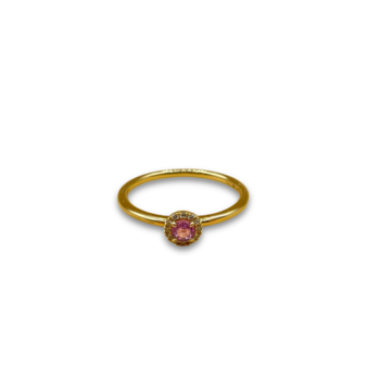 Pink sapphire diamond