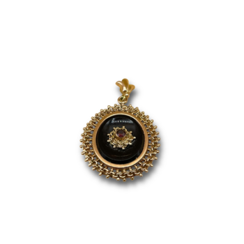 Onyx garnet