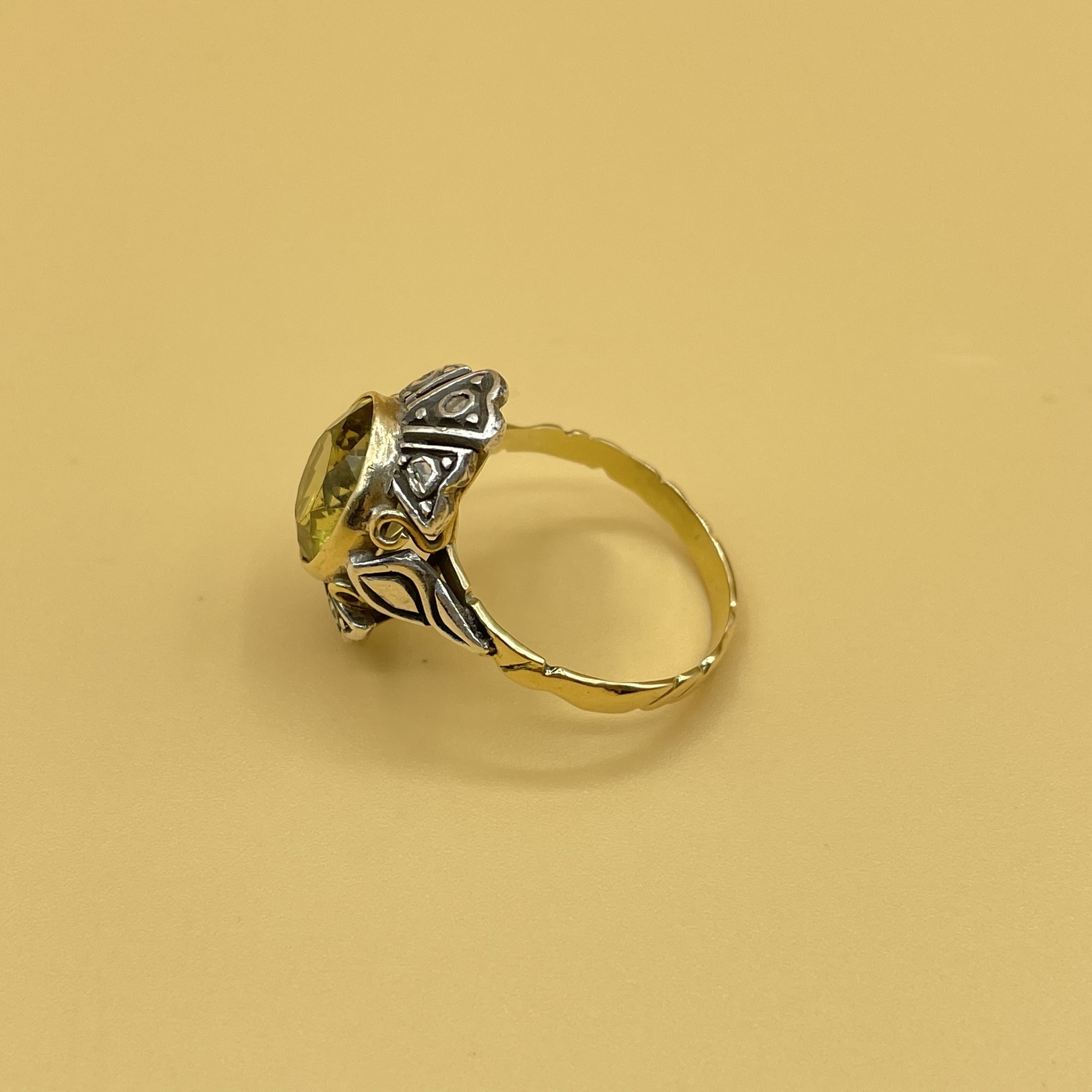 Peridot roos diamant