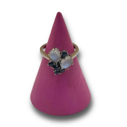 Moonstone sapphire