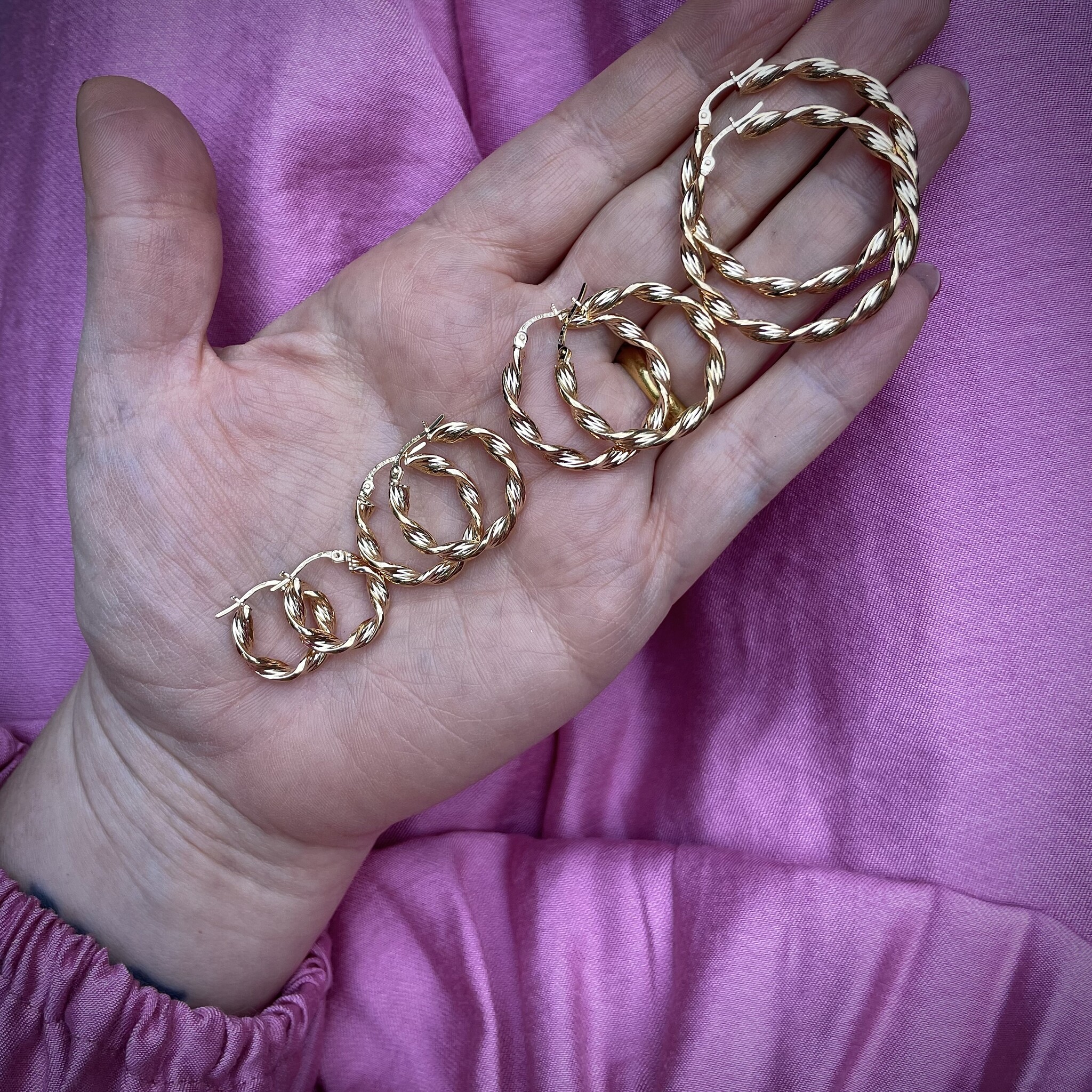 Oorbel gedraaide touw