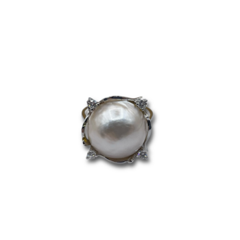 Pearl .12ct diamond