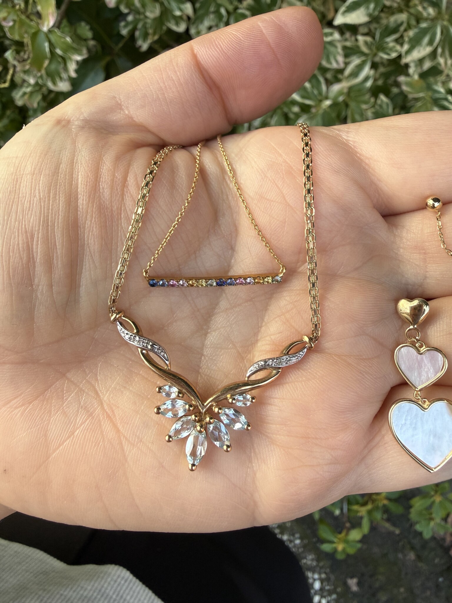 ketting regenboog saffier