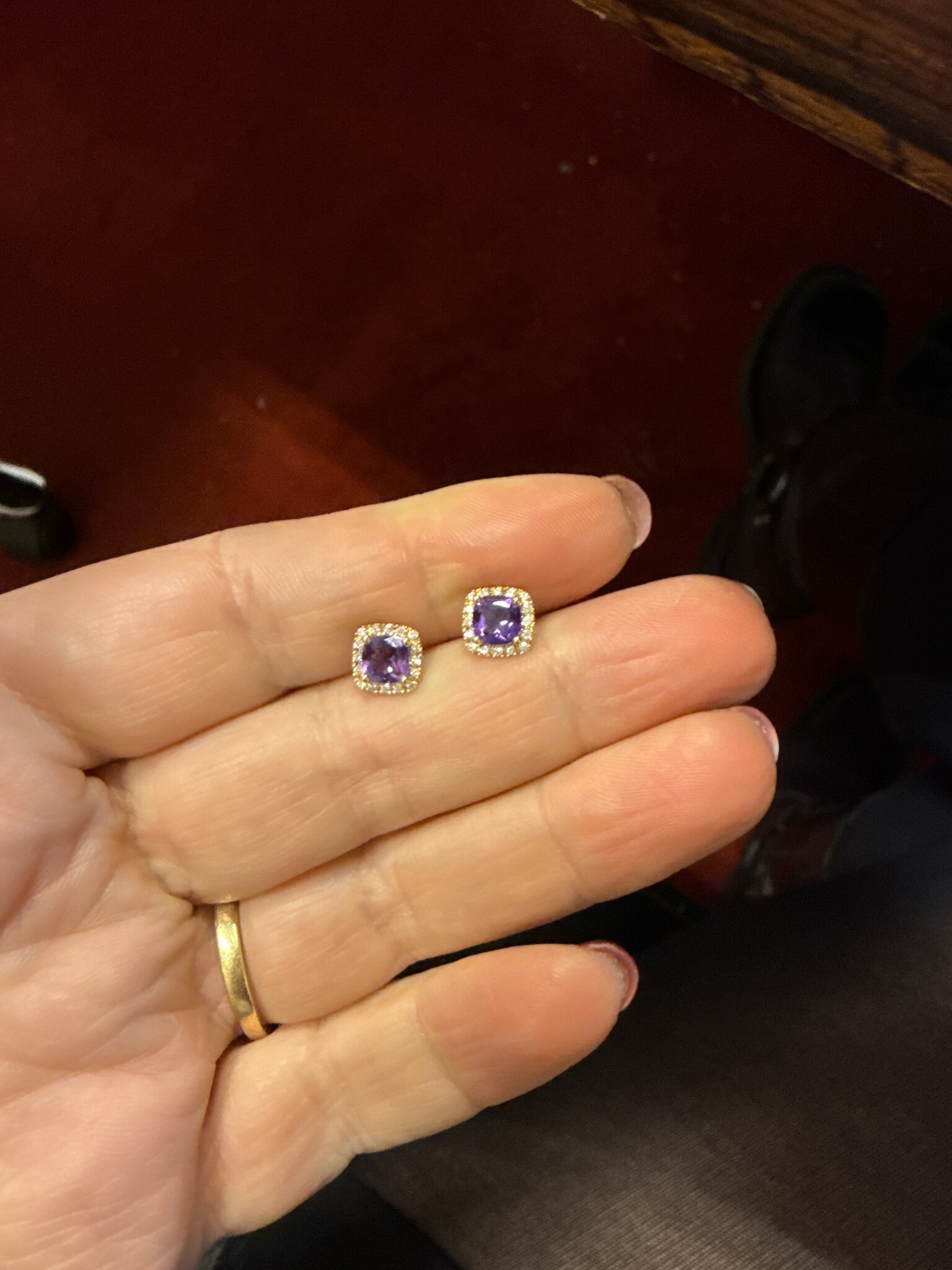 Amethist diamant oorbellen