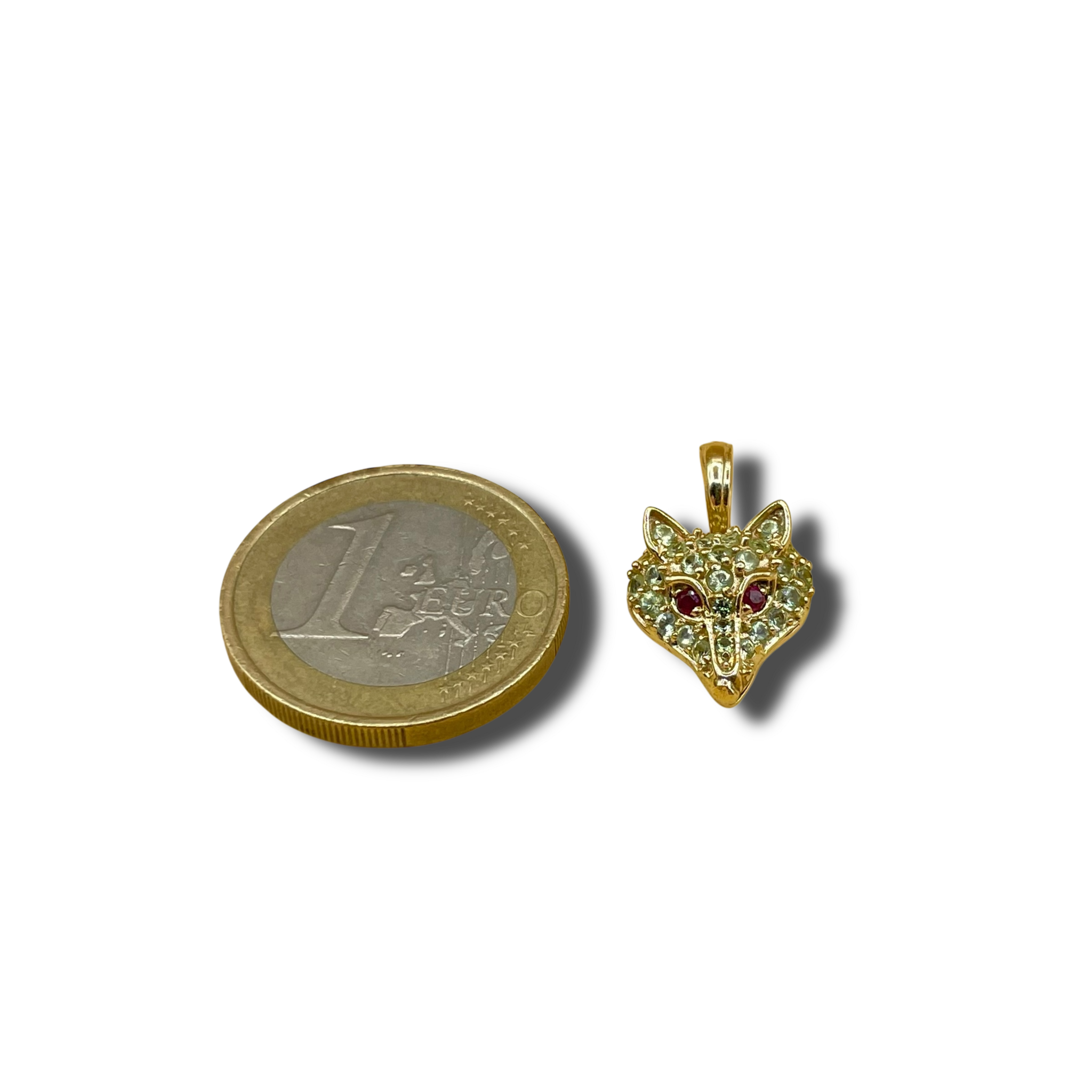 Vos groene peridot en robijn