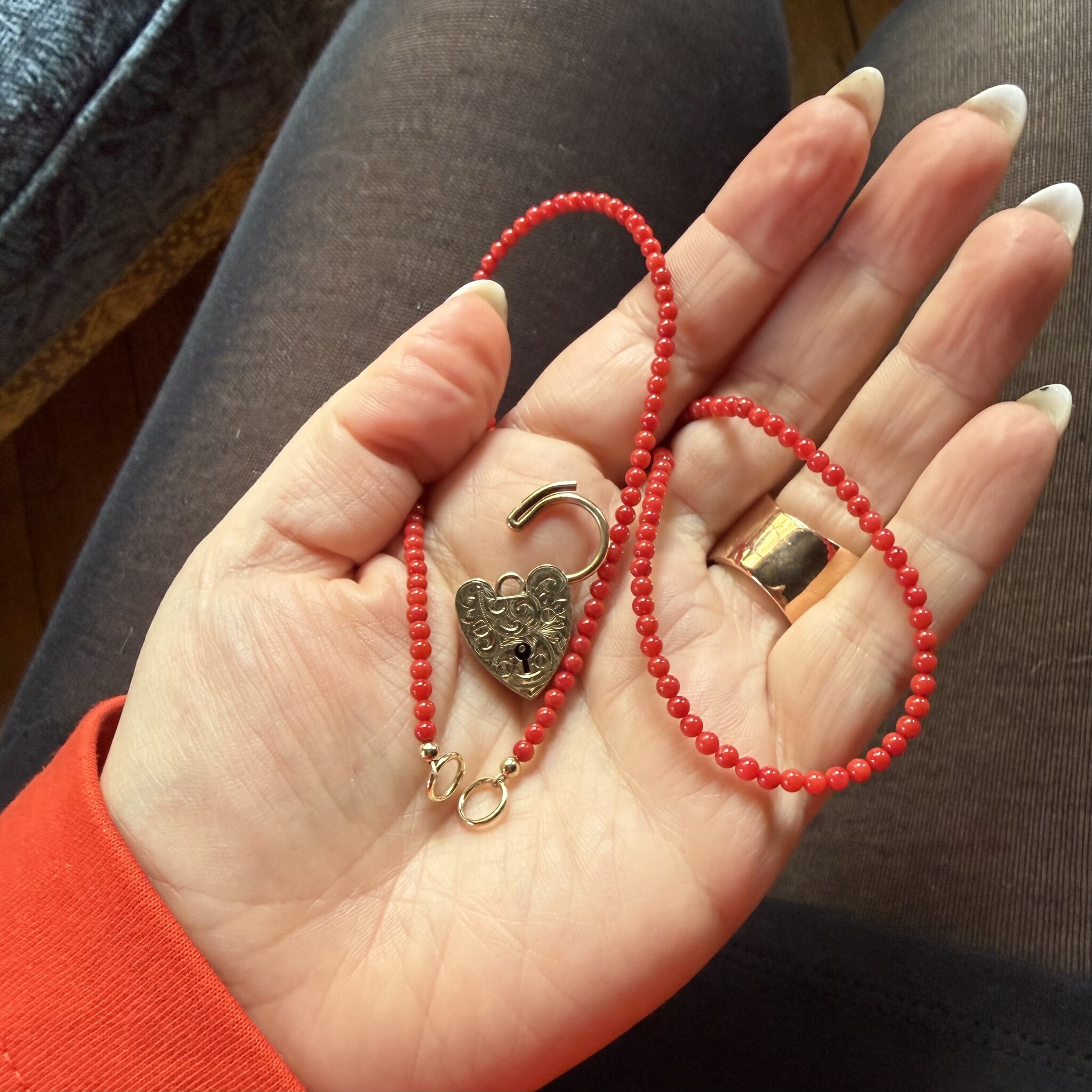 Antiek koraal ketting