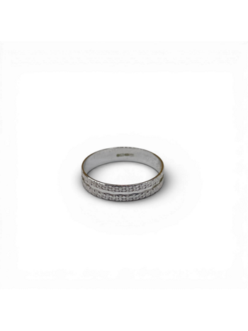 White gold band