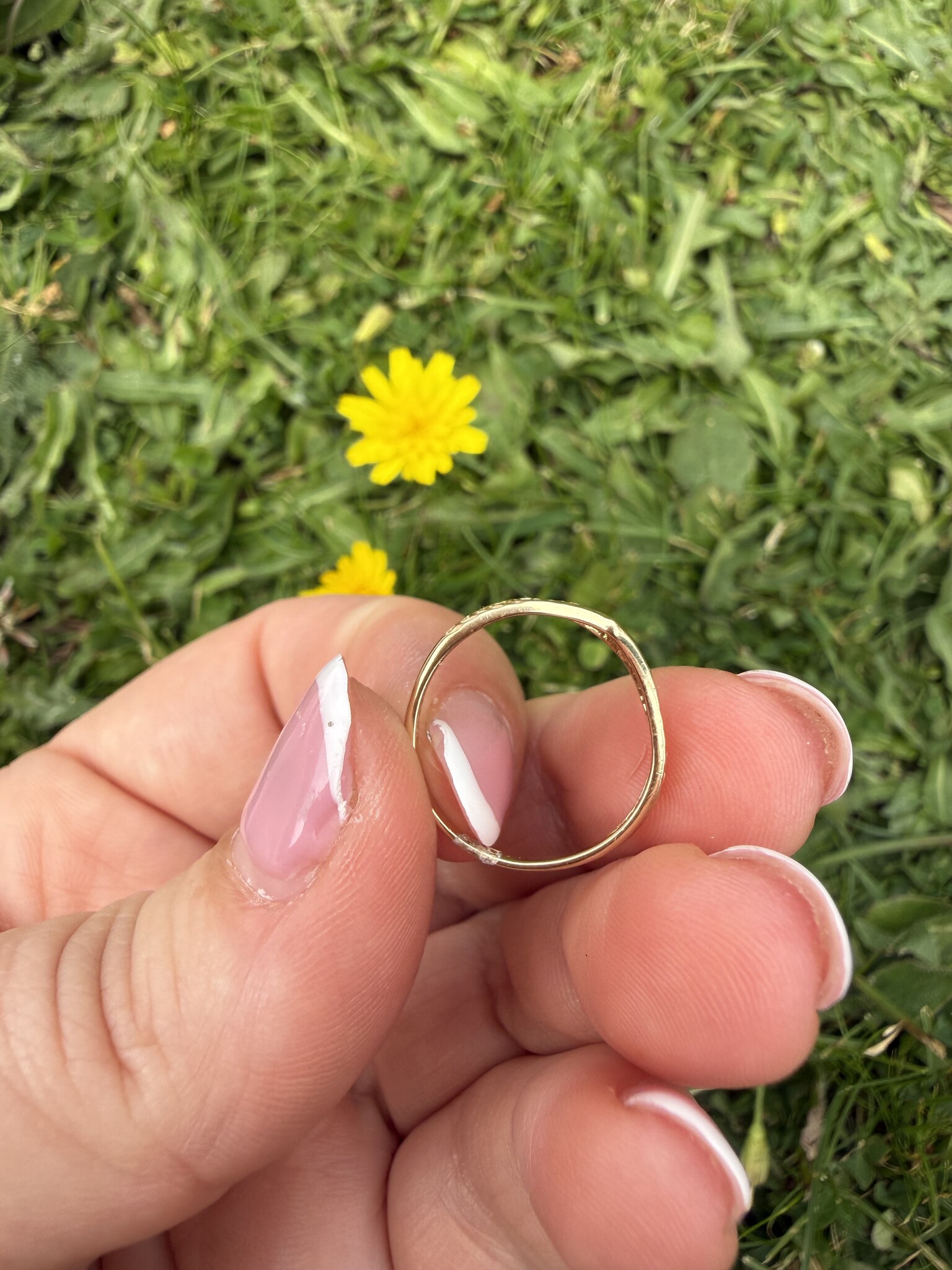 V ring