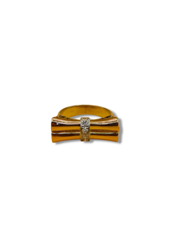 .20ct diamond bow