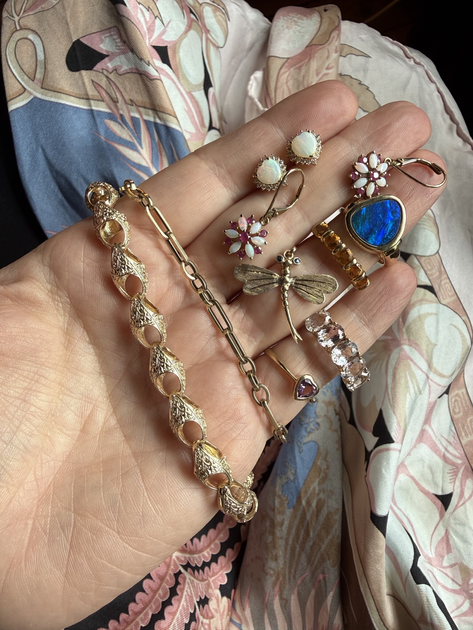 Bewerkte tulp armband