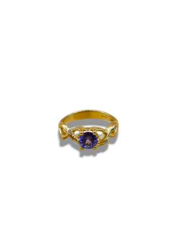 Tanzanite diamond
