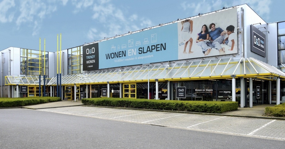 Wie denkt aan meubelwinkel O&O Trendy Wonen denkt aan kwaliteitsmeubelen aan een bijzonder prijskaartje, professioneel advies en een ruim en divers aanbod aan meubelen.