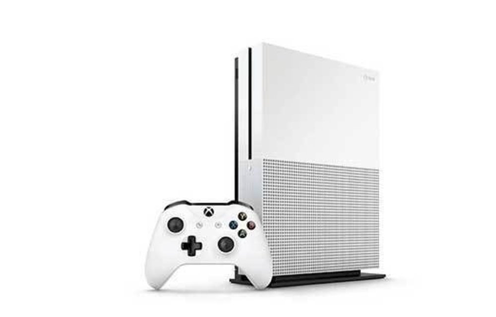 Xbox One S White 1TB + PlayerUnknown's Battlegrounds