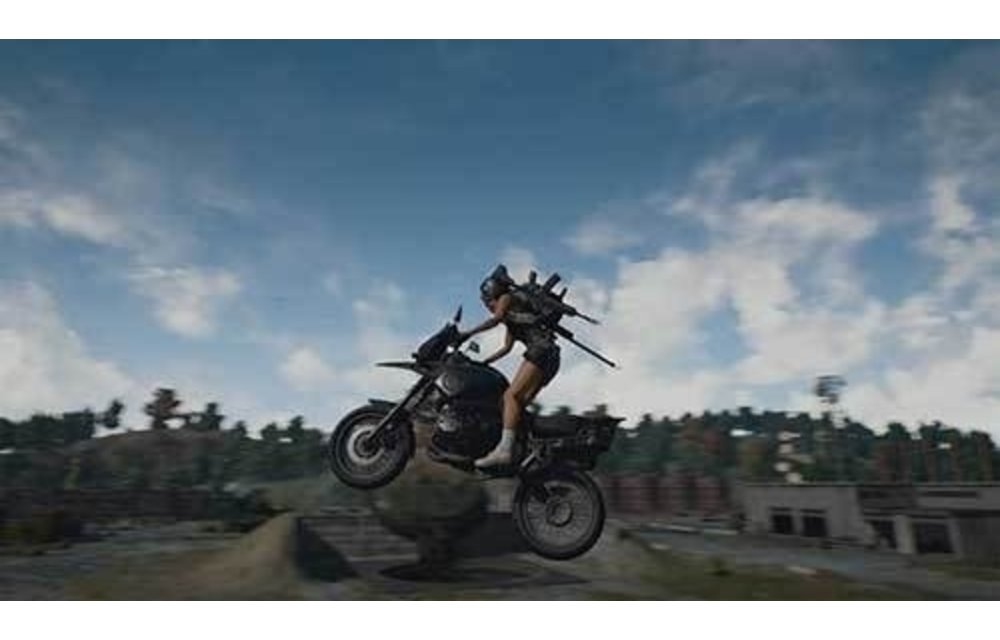 Xbox One S White 1TB + PlayerUnknown's Battlegrounds