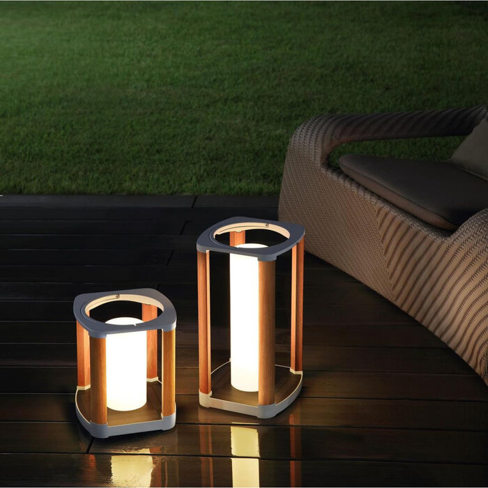 Higold Higold Aurora outdoor light solar large charcoal frame