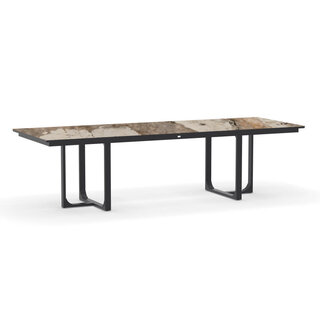 Tierra Outdoor Tierra Outdoor Nida tafelframe alu. Grey with Dekton Khalo Top