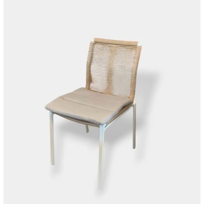 Hamilton Bay Outdoor Hamilton Bay Friendly stapelstoel met zitkussen - wit frame - natural wicker