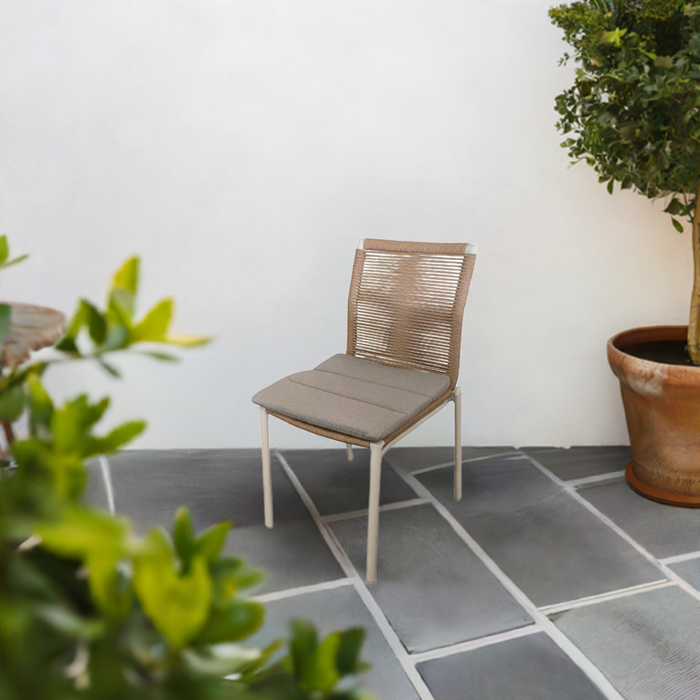 Hamilton Bay Outdoor Hamilton Bay 7-piece dining set Friendly diningchair white-natural and MIKA table +teak 182x92cm