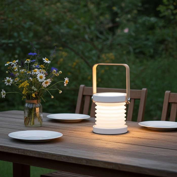 Solar Hamilton Bay foldable and dimmable LED lantern 20cm high