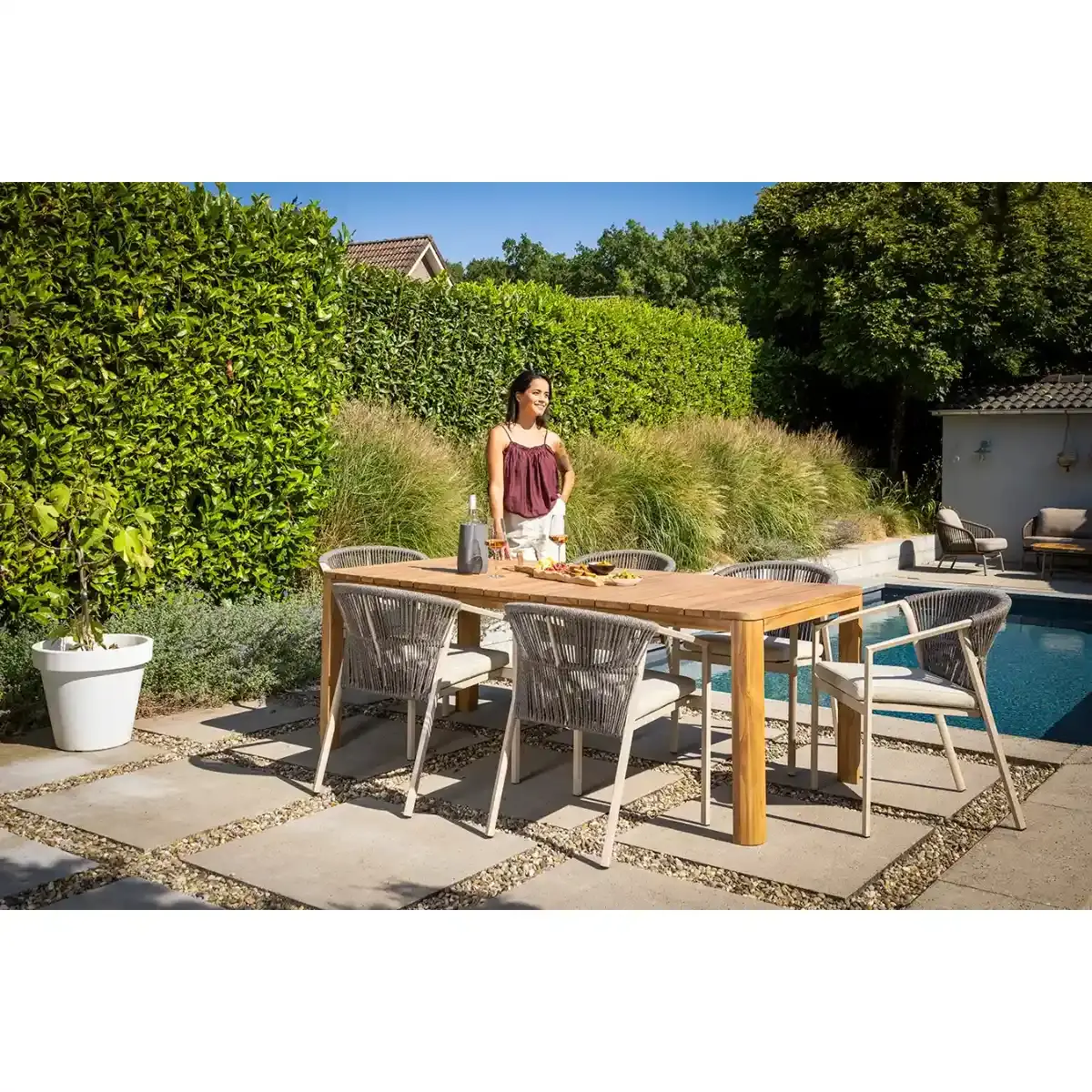 Callisto Callisto Outdoor Nusa teak tuintafel -